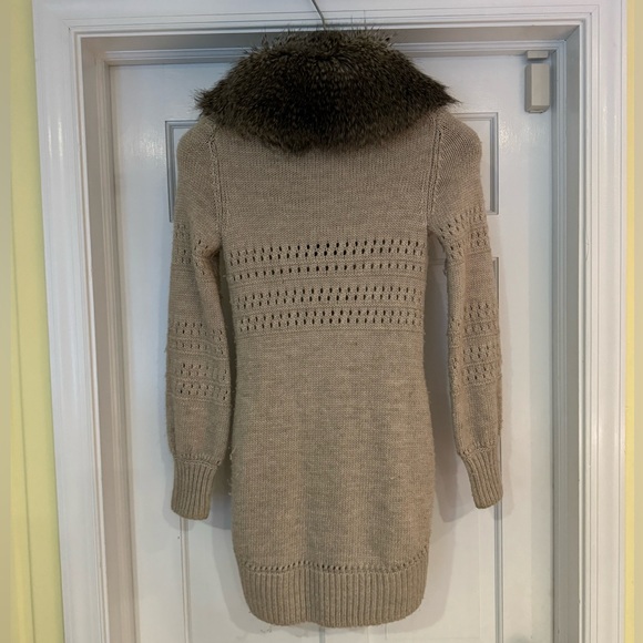A/X Armani unique & beautiful Cardigan with detachable faux fur collar size XS - Picture 7 of 12